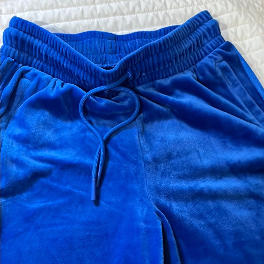 Women’s adidas x Jeremy Scott Velour Pants